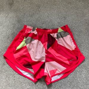 Nike Womens Tempo Shorts Size Large